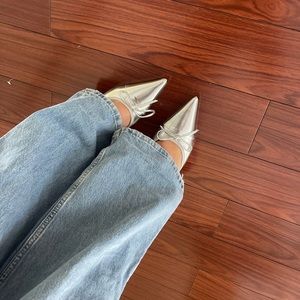 Silver kitten pointed toe heels